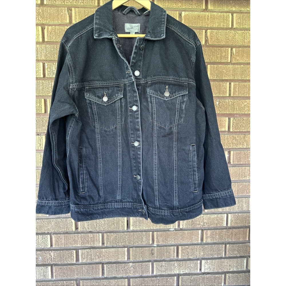 Women's 90's STYLE Medium Baggy Trucker Jacket Universal Thread Black Wash